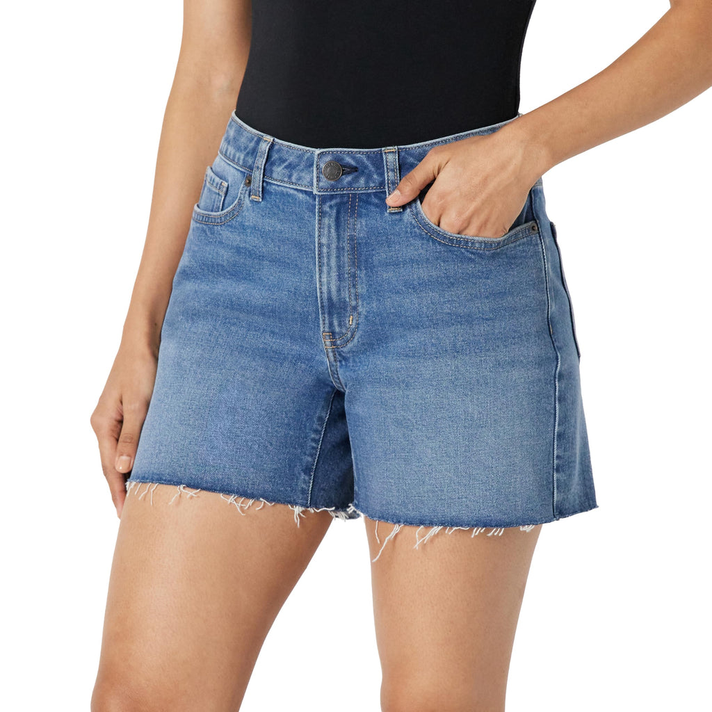 Amazon Essentials Women's Low Stretch Mid-Rise Regular-Fit Jean Short